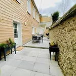 Maison Spacieuse Avec Exterieur Menage Et Linges Inclus