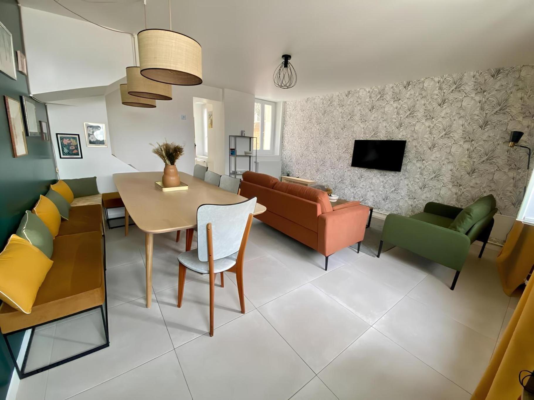 Maison Spacieuse Avec Exterieur Menage Et Linges Inclus